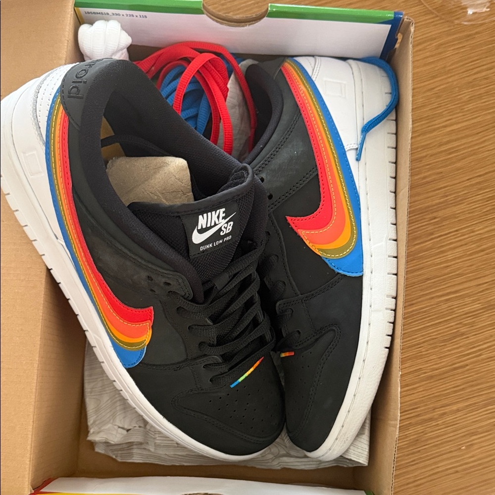 Nike SB Dunk Low Pro Polaroid Men’s 10.5 Shoes Brand New Never Worn